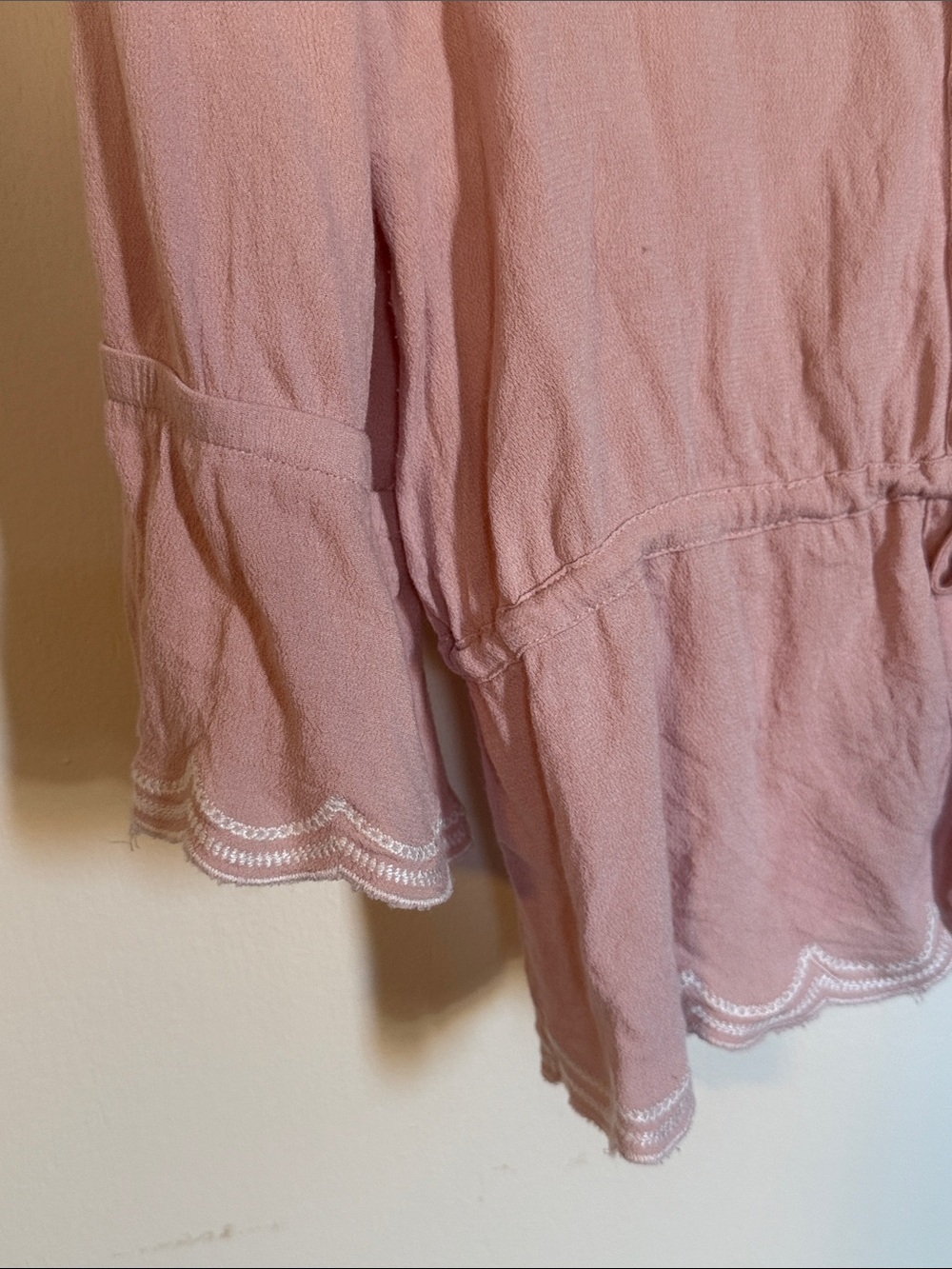 Furor Elements Womens XL Dusty Rose Peplum Blouse Scalloped Embroidered Top - Picture 5 of 8